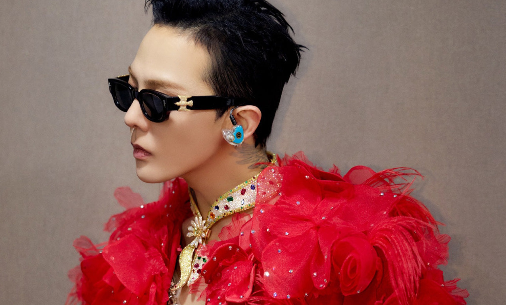 JACOB & CO THE BANDANA ROYALE <br> <i>Cảm hứng từ điều bất khả thi</I>